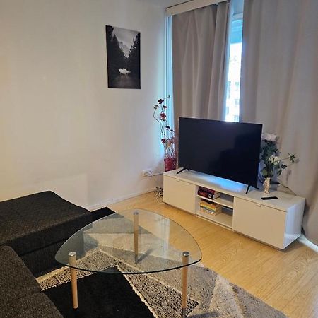 Comfortable 1 Bedroom Apartment In Гельсінкі Екстер'єр фото
